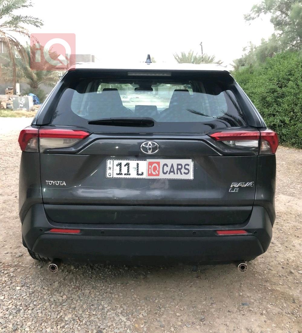 تويوتا راف 4